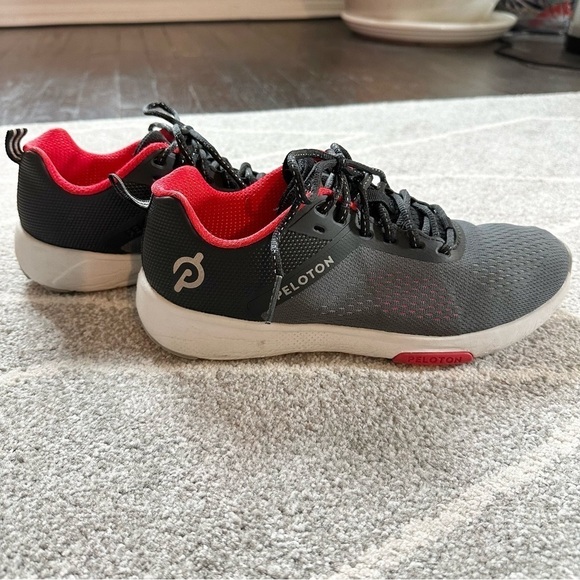 Peloton Gray Training Sneakers Size 8 - Picture 1 of 8